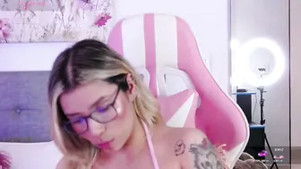 anntonellalee chat cam sex (05/13/2026)