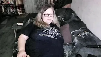 Tviks naked on cam 13-May-26