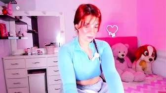 Vannessa_shy sex chat cam (05-14-2026)