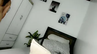 Miss_jakilista69 smalltits - 05-14-2026