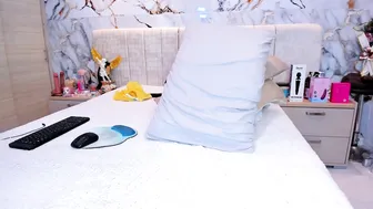 kiana_cream 14-May-2026