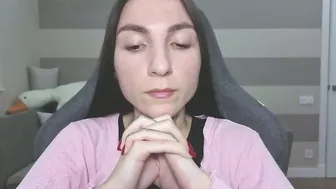 Chabibiann bigpussylips cam girl