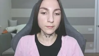 Chabibiann bigpussylips cam girl