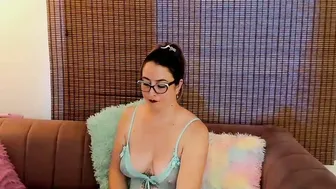 Ariana_cross_ live on cam 14 May 2026