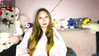 madelainesperoni bigboobs webcam show