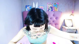 mooncharlotte young cam porn