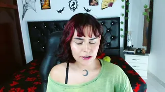 nyx_halfmoon chat sex cam show