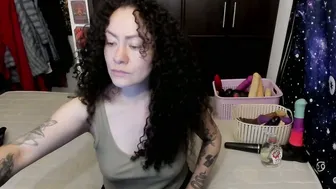 Laura_anal_ chat cam sex 05/15/2026