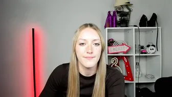 Evelynblond chat porn video live webcam show