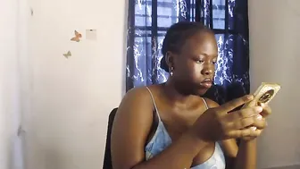 dreamy_wetpussy sex chat cam 05-15-2026