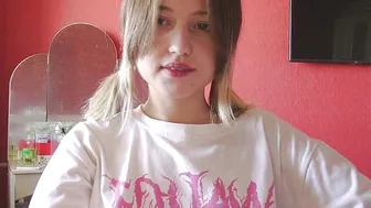 Belovedmary posing on cam (05-15-2026)
