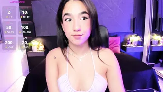 Saraamills hot webcam porn (05-15-2026)
