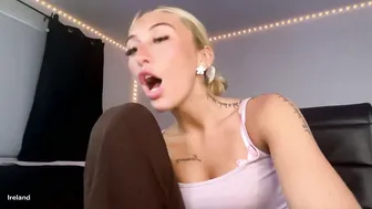 Itsirelandbby 15-May-2026 porn sex chat