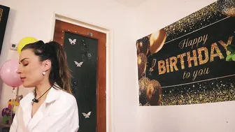 Misslullu amateur cam video (05-15-2026)