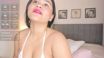 _liastuart1 curvy webcam show