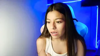 _khloe_sweet braces 16-May-2026