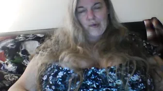 hippysnewhere bigtits - 05/16/2026
