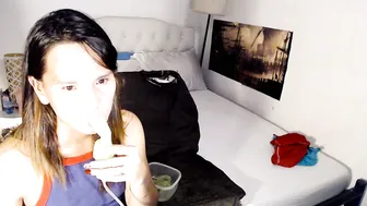 xqueenyasiandomcumx latex cam porn video