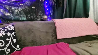 average_girl222 05/16/2026