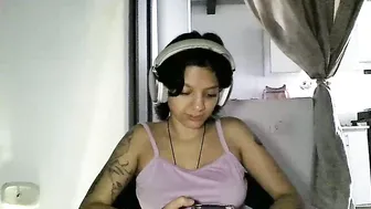 zafiro_rubi xxx porn cam 05-16-2026