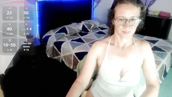 Auralatinax milf cam video