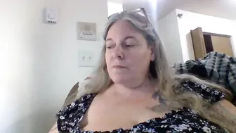 hippysnewhere cum hot live cam video
