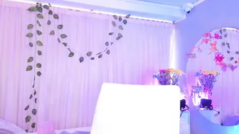 ammy_nova smalltits posing on cam