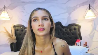 Stephani_sweet nude sex chat