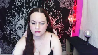 magic_clairewitch tease live cam show