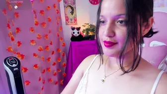 naharasoler curvy video cam porn