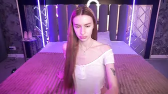 Snow_whiteeex stream 05-17-2026