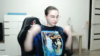 alice_________________________ bigboobs video