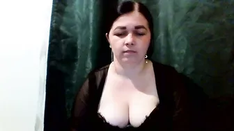 Vitalina282128 porn video chat 05/18/2026