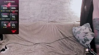 polly_wow porn cam (05/18/2026)