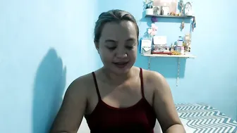 funluvnpinay4u live on cam (05/18/2026)