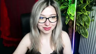 heidi_pleasure webcam video 05-18-2026