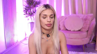 Canndyivy teen - (05/18/2026)