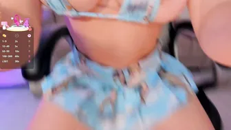 madelinefox_ show 07/12/2025