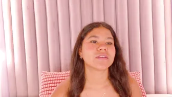 ahslyevans__ cam nude 05/18/2026