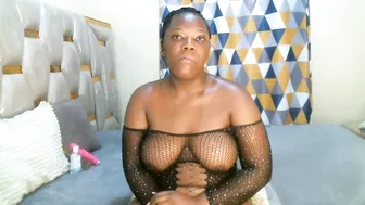 Peachygirl255 deepthroat cam girl