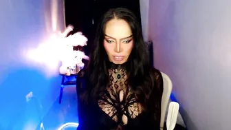 mikeyalawi03 recorded nude video 980819