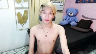 urasian_john20 recorded nude video 980934