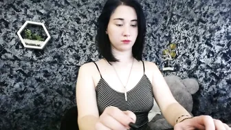 Moon_foxy_ sex chat (05-19-2026)
