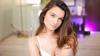 lena_laurent nude chat (05/19/2026)