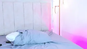 Zoebarnett sex cam chat 19-May-2026