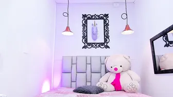 lily_rouse02 chat cam porn 20-May-2026