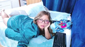 Slutdirty1xxx amateur webcam video - (05/21/2026)