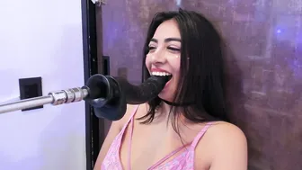 cherry_skinny_ pussy on cam