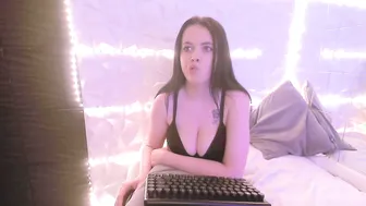 Isabell3_ bigass cam nude