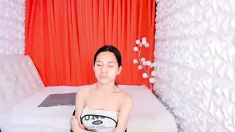 asianpetitefucker01 cam porn 05-21-2026